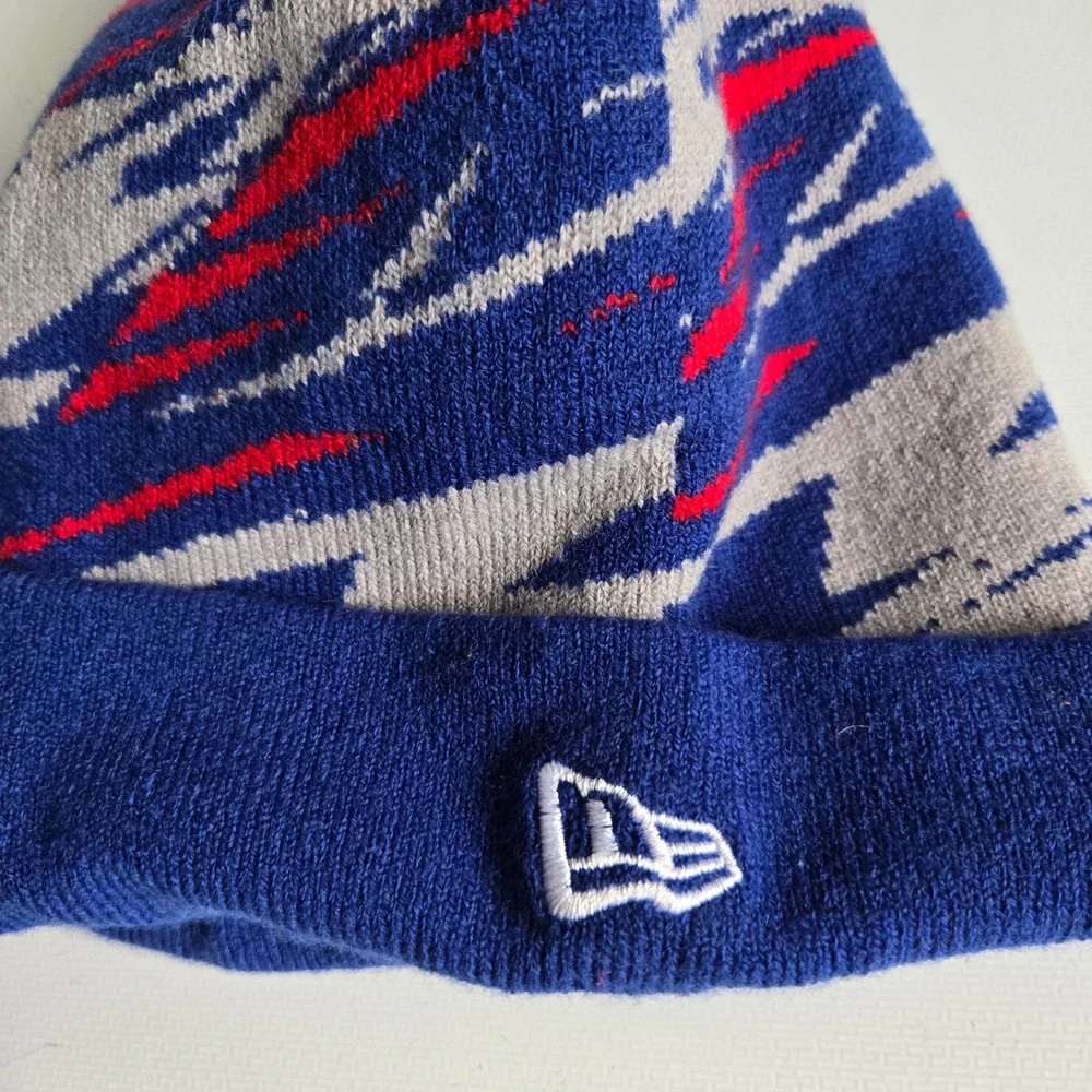 New Era‎ Chicago Cubs Knit Beanie Hat Red Blue Gray C Logo Tiger Stripes